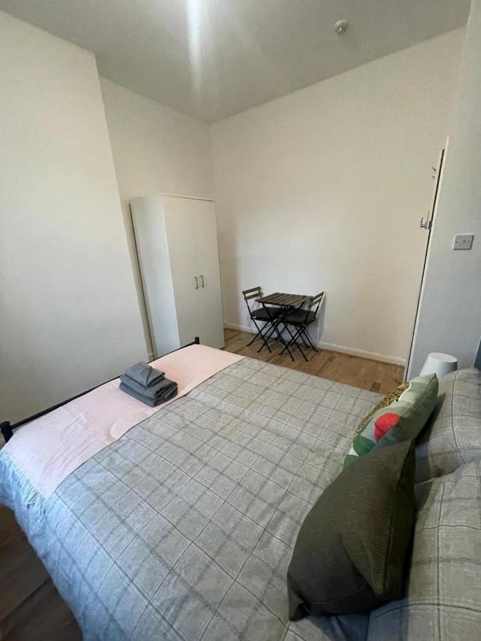 Contemporary Private Rooms Near Central Londyn Zewnętrze zdjęcie