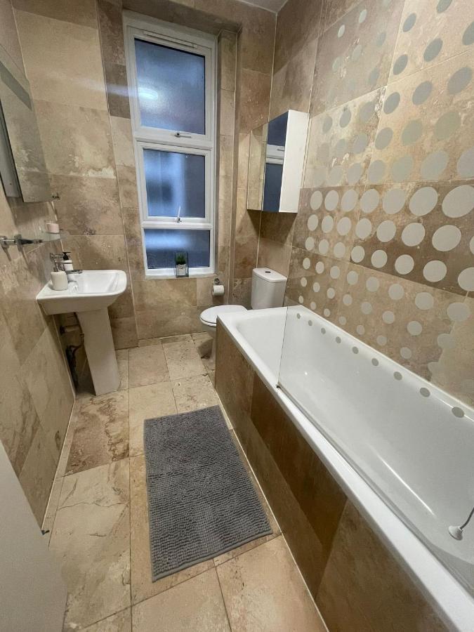 Contemporary Private Rooms Near Central Londyn Zewnętrze zdjęcie