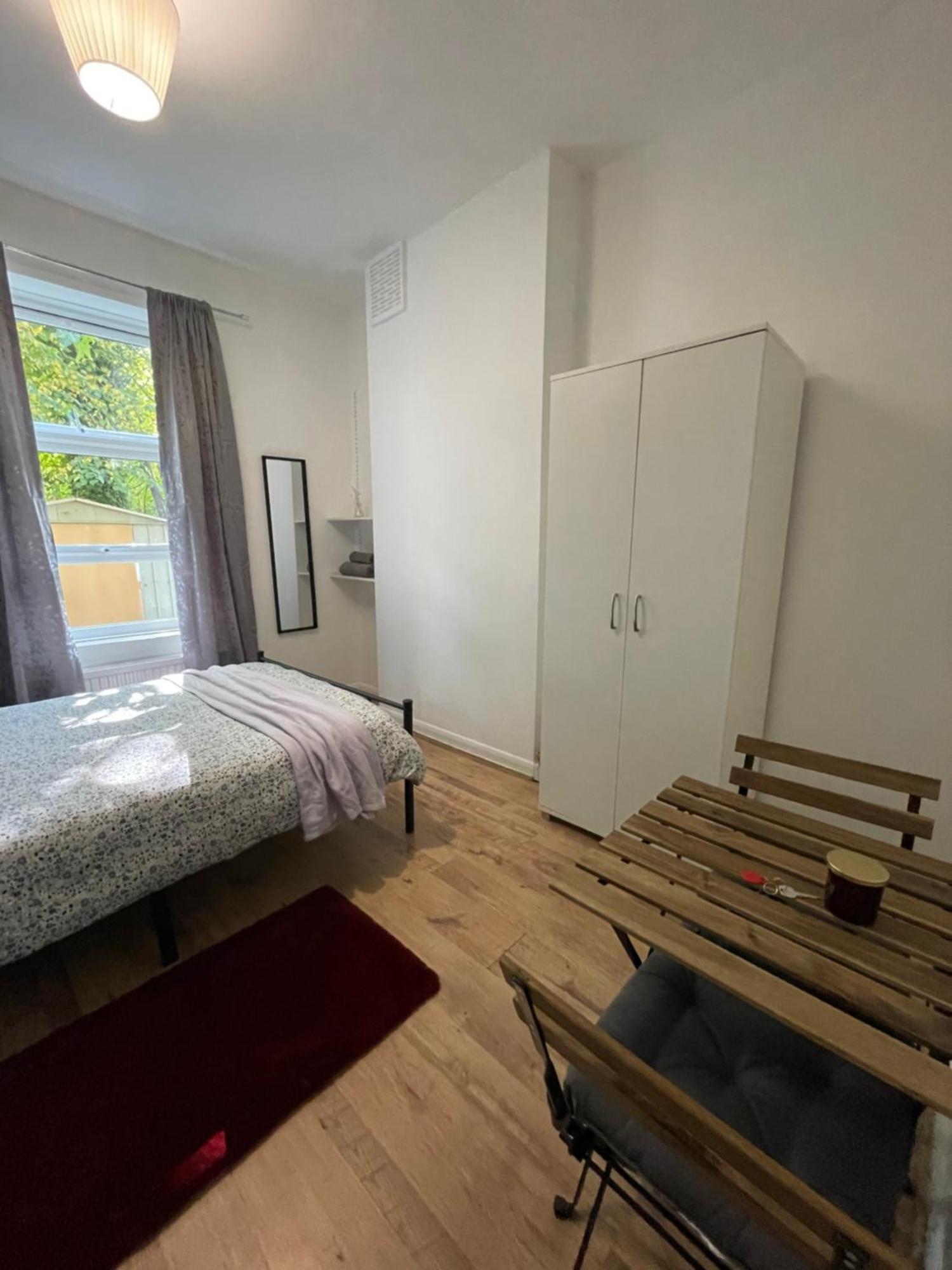 Contemporary Private Rooms Near Central Londyn Zewnętrze zdjęcie