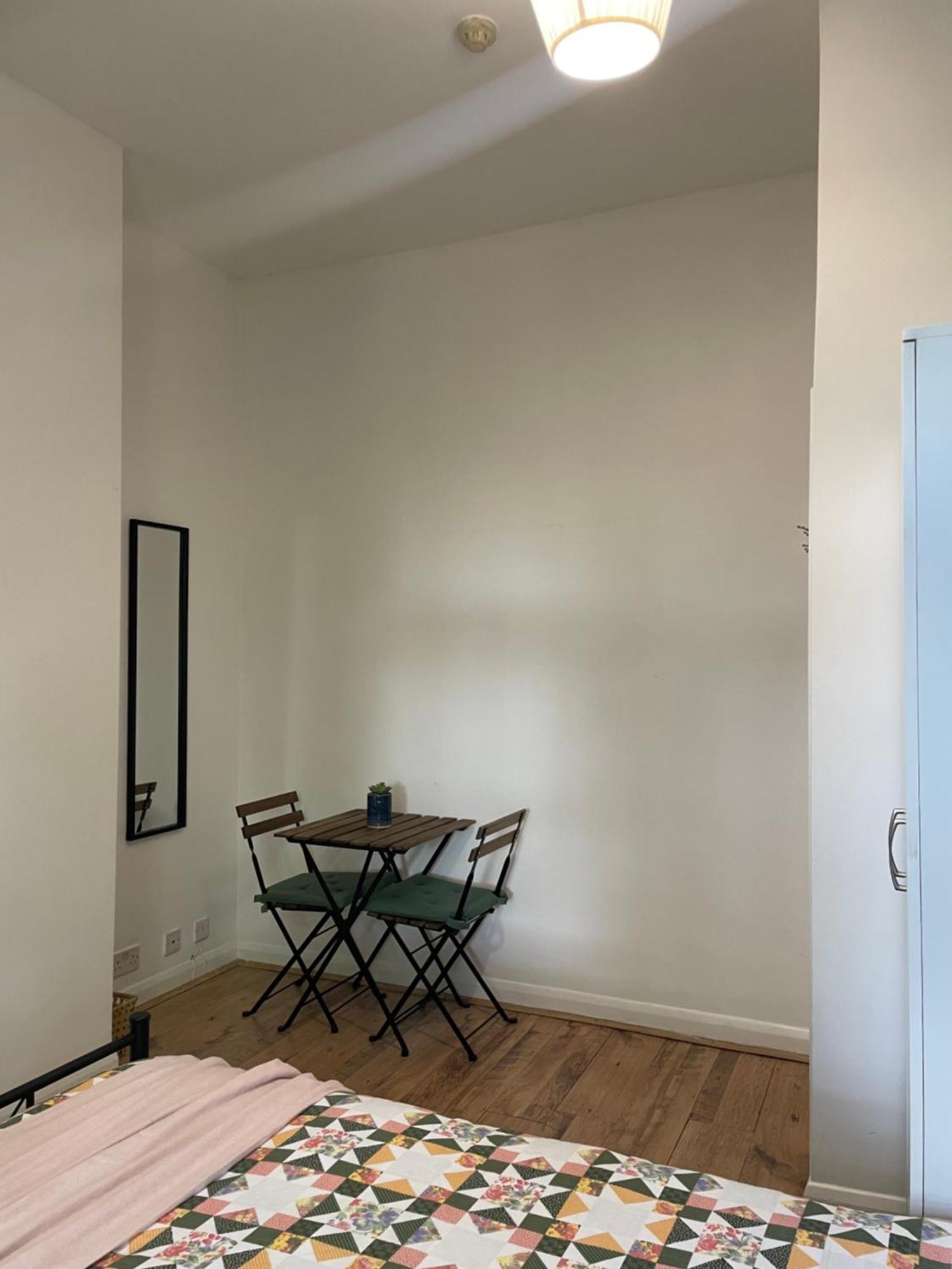 Contemporary Private Rooms Near Central Londyn Zewnętrze zdjęcie