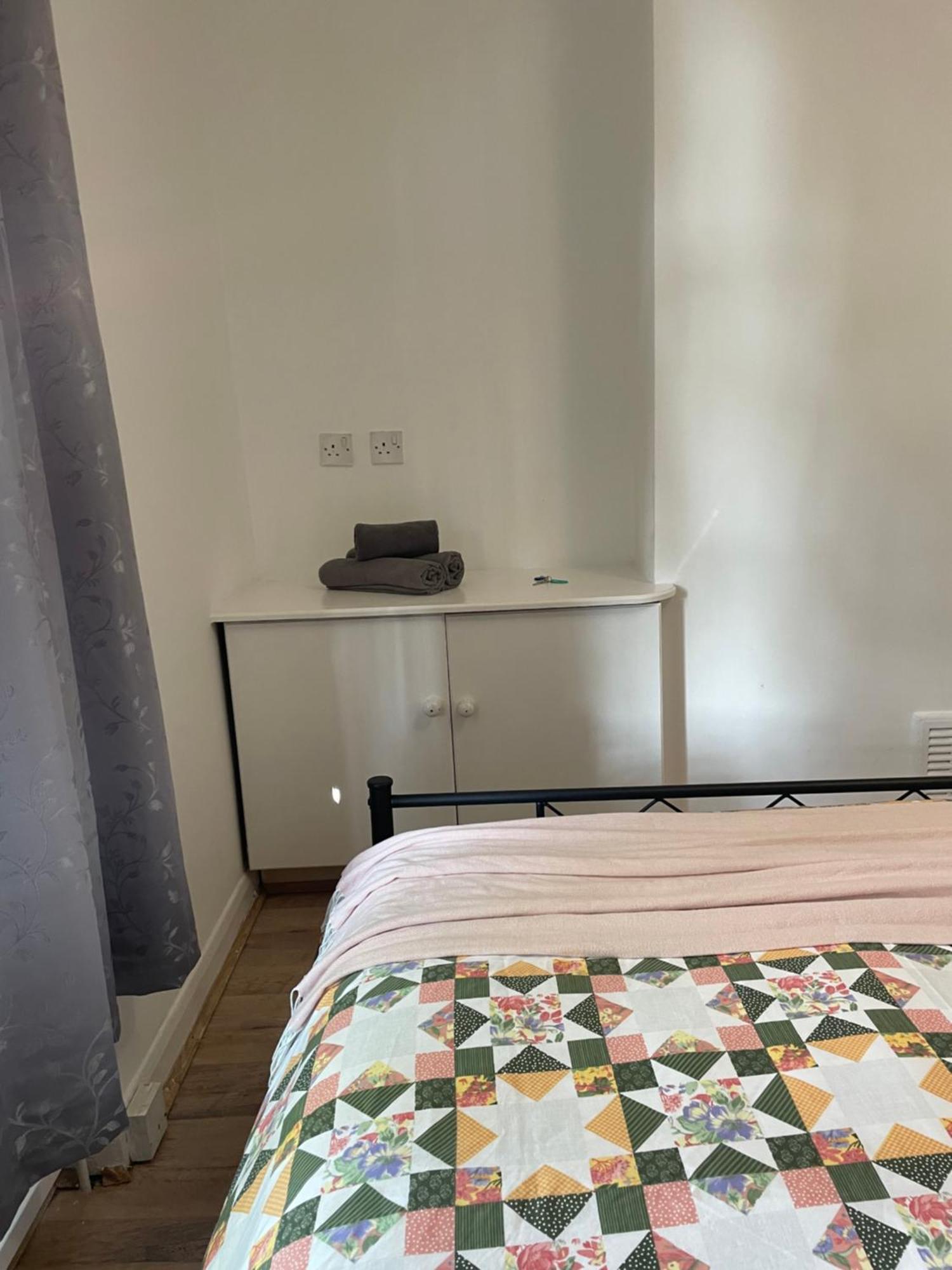 Contemporary Private Rooms Near Central Londyn Zewnętrze zdjęcie