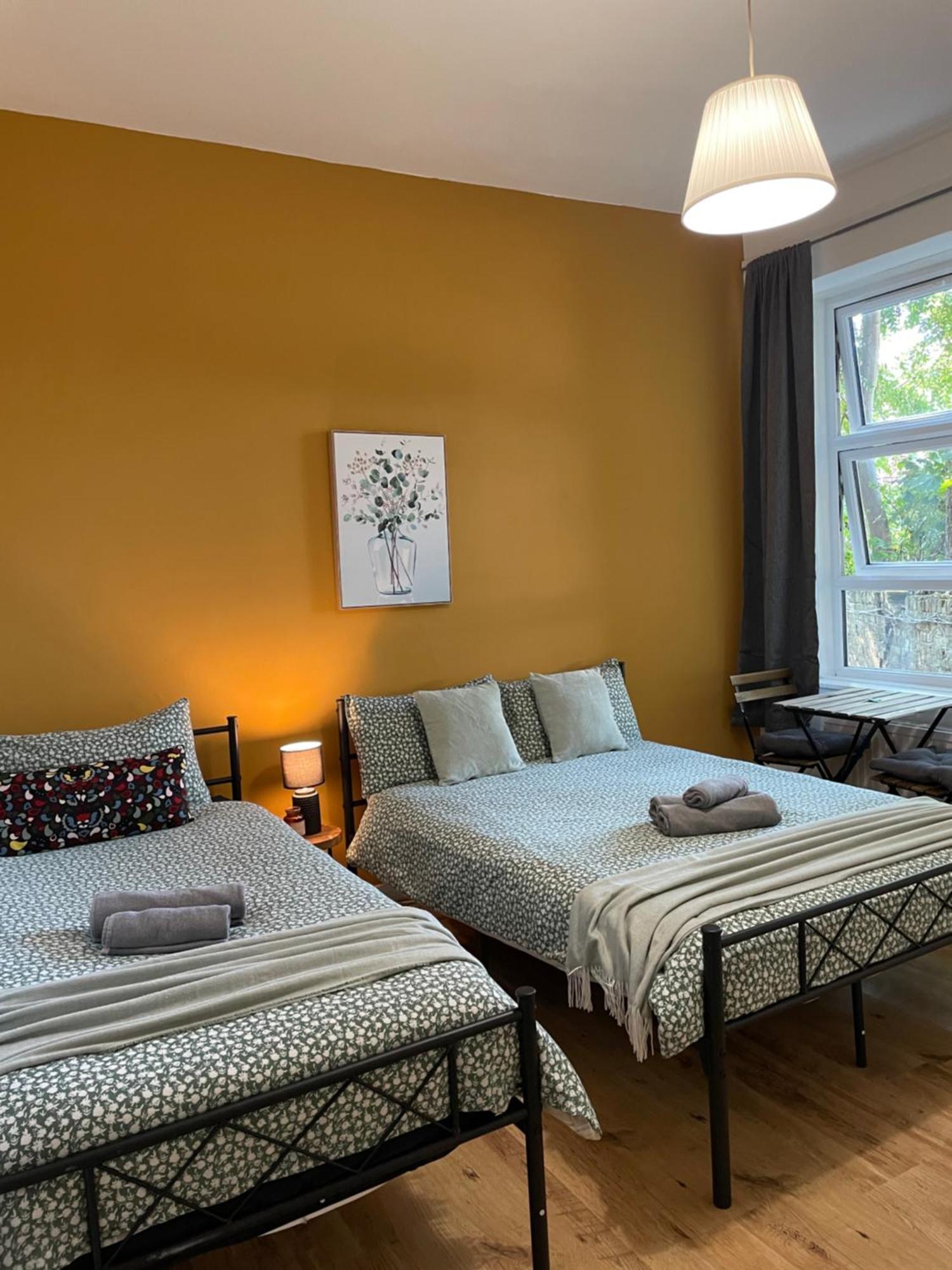 Contemporary Private Rooms Near Central Londyn Zewnętrze zdjęcie
